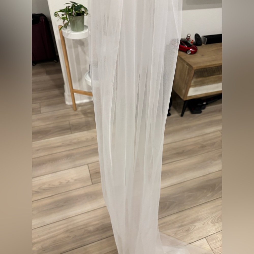 Elegant Cathedral White Bridal Veil